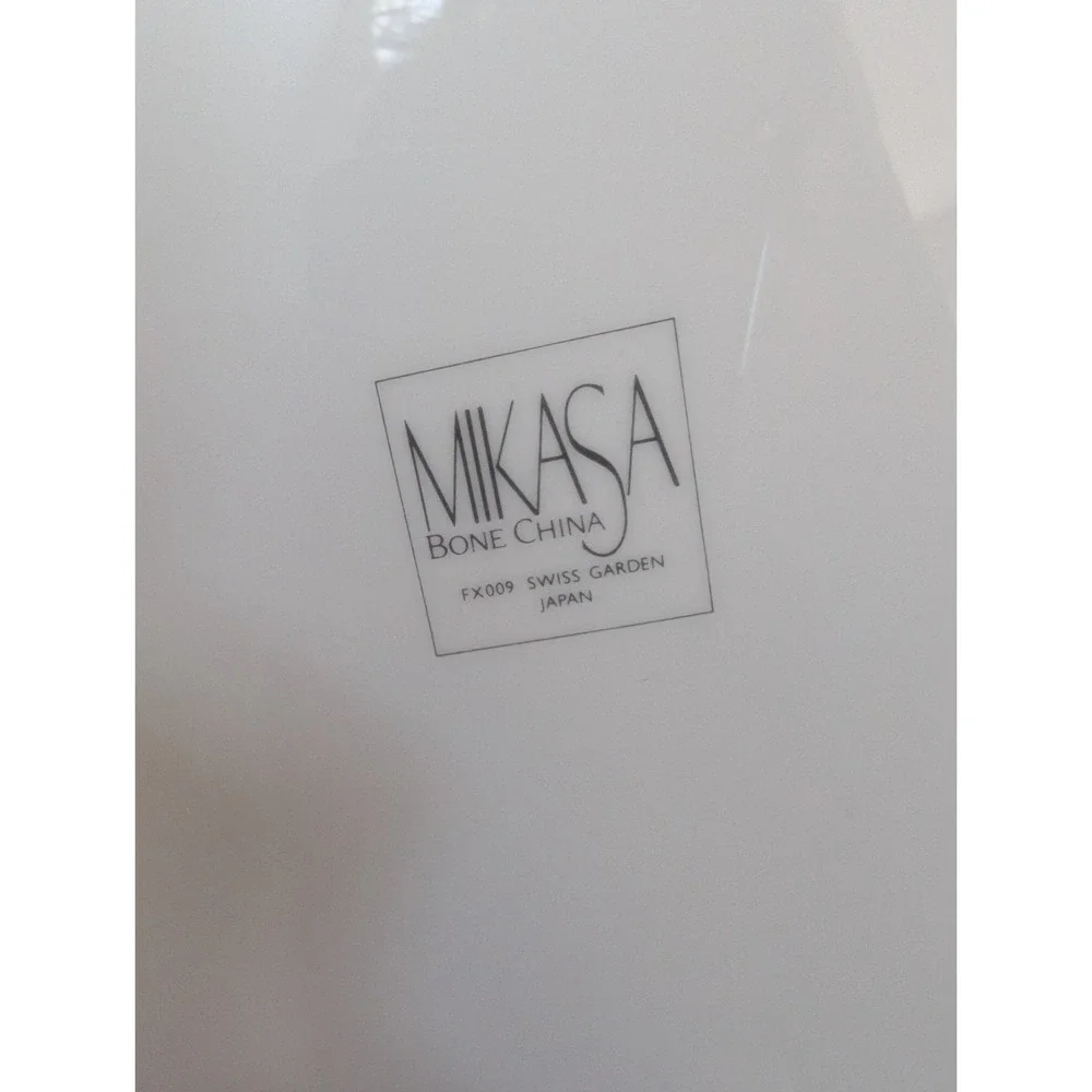 Cake Plate Server by Mikasa Swiss Garden Bone China Floral, Made In‎ Japan